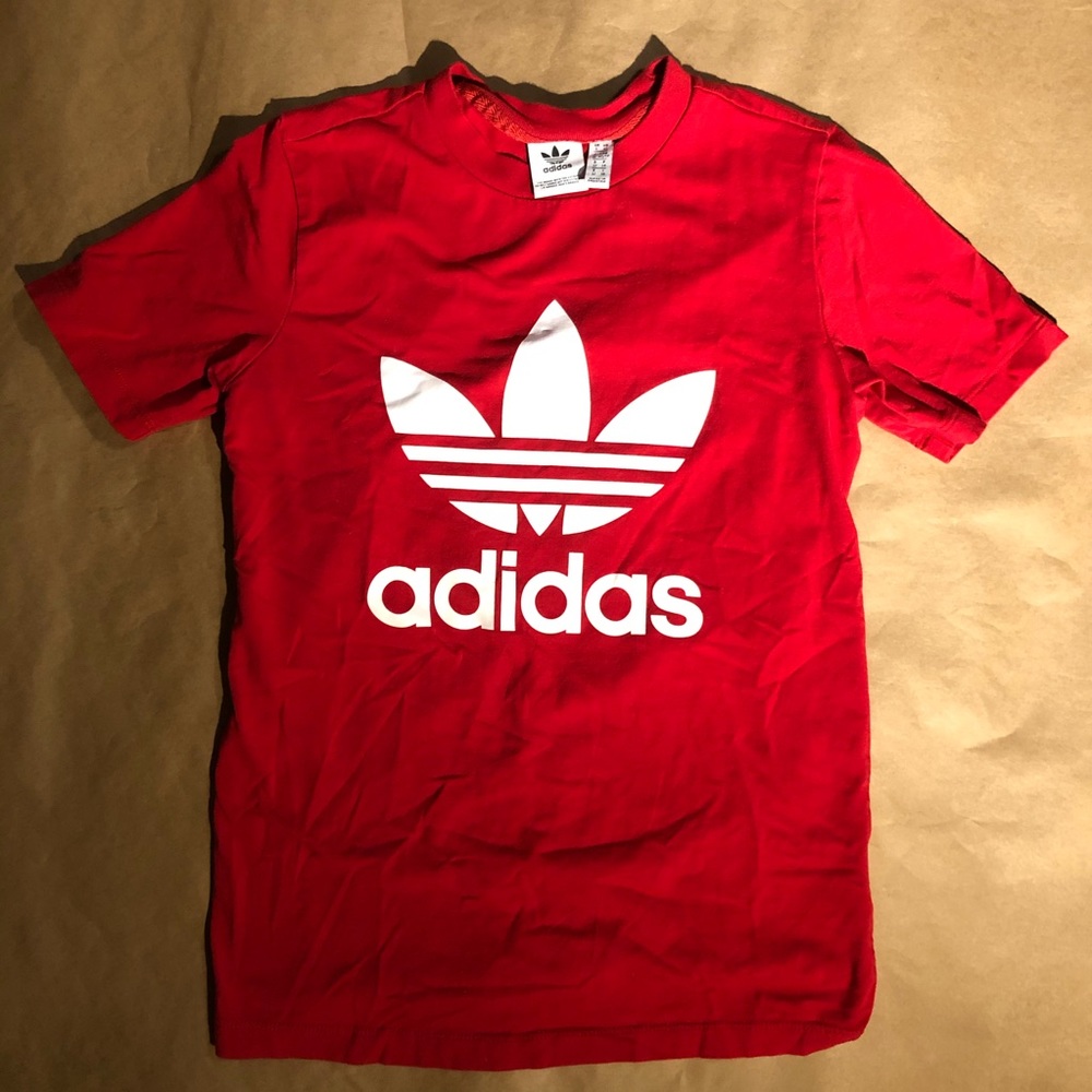 Women’s Red Adidas Tshirt please read description